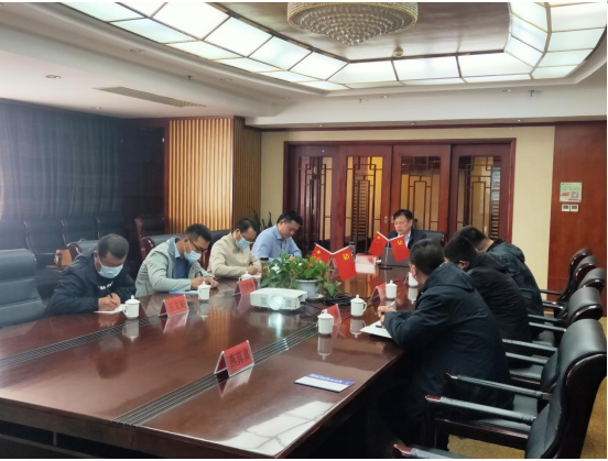 兗州中材黨委委員、副總經(jīng)理顏景祥到河南片區(qū)黨支部講授專(zhuān)題黨課